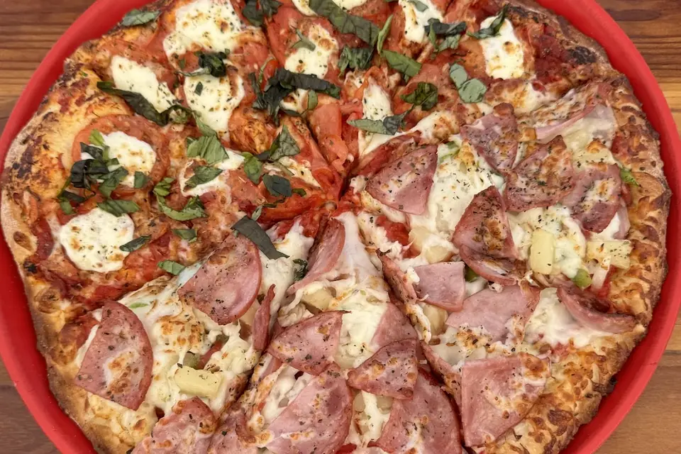 Pizza Port Solana Beach